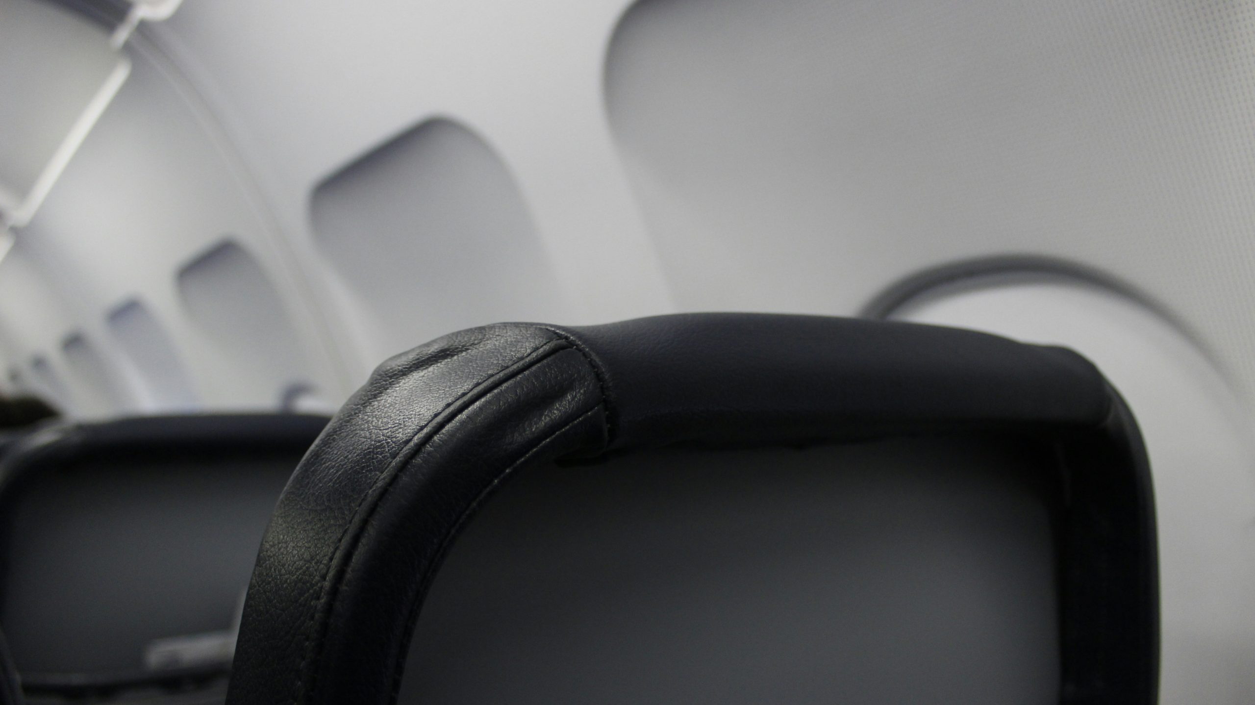 home 2 best seats on the plane