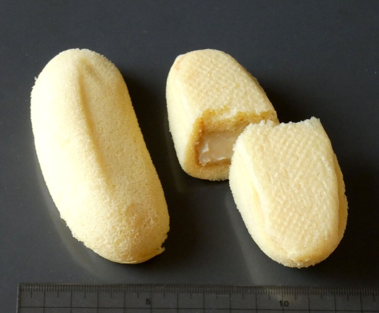 home 1 Why You Must Photograph Your Luggage Before Every Flight: Save